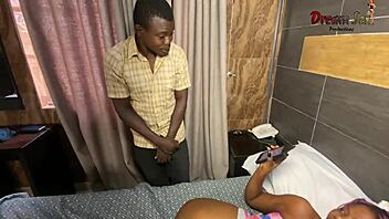 Delivery Guy Was Made To Make Her Squirt And Cum Full Video On Red