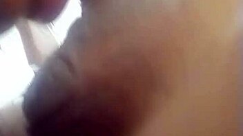 Smook thai asian girl has neutral conversational chat with viewers