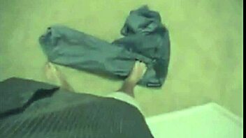 Very Hard Amateur Fuck on Bed with Teen 18+ Creampie