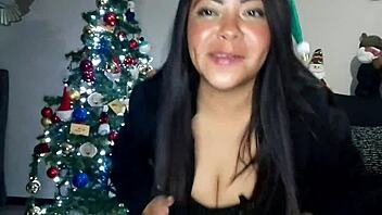 Llego el grinch en modo sexy huge ass exhibitionists natural tits amateurs balloon tits big ass monster