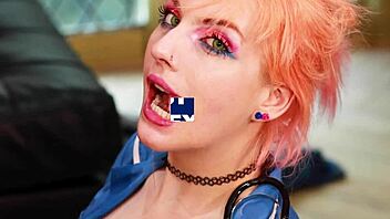 Ass to mouth teen 18+ uses her big butt plug in homemade solo session with curvy body