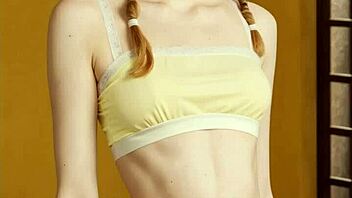 i love these flowery panties on the model