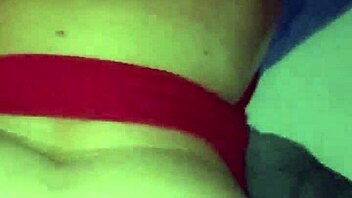 Mature milf's intense anal sex leads to squirting orgasm