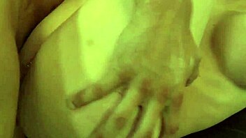 she cant see that enormous cock blindfold fuck