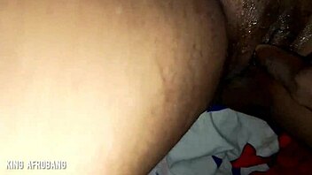 Watch him rub his cum on my pussy after homemade fucking?