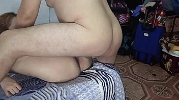 mi putita dice que es del pueblo para el pueblo, cocina, baila y culea todo en uno 😘🍳💃