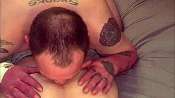 Brunette Slut Gets Anal Assfucking in Homemade Video