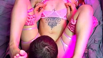 Valentine's pussy licking by Sunako Kirishiki