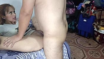 mi putita dice que es del pueblo para el pueblo, cocina, baila y culea todo en uno 😘🍳💃