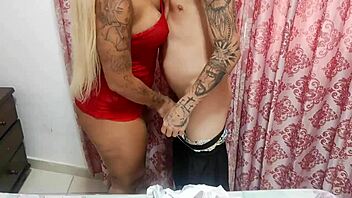 i fudi with that married military guy, hes trans and crossdressing so hot