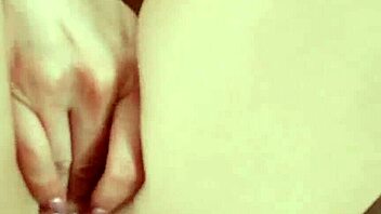 ariella ferrera is a bitchy stepmom wanting to fuck her stepson 😏