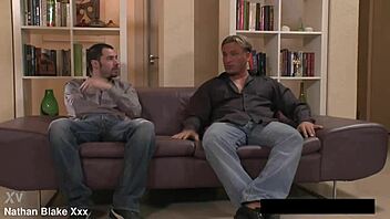 Aliz butthole stretched by two dicks