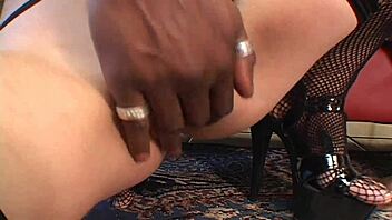 Veronica's First Interracial Threesome Facial Cumshot