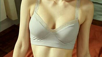 i love these flowery panties on the model