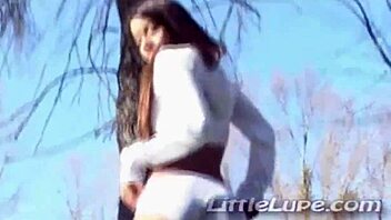 columbian teen 18+ little 18+ lupe cutie fingers her pussy