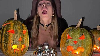 Homemade video of squirting on Halloween night, trying not to cum until the end.
