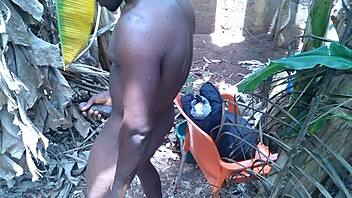 Masturbate Hard for Easter Fans!