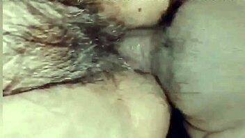 Mature Curvy BBW Receives Cock Deceptively While Pretending To Work