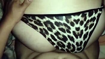 Mature Curvy BBW Receives Cock Deceptively While Pretending To Work