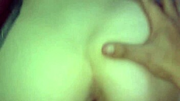 Amateur performs a sloppy wet blowjob in the narrative scene.