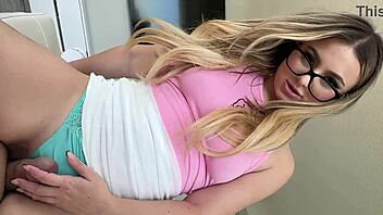 Nerdy best friend aria banks tries cowgirl sex in household fantasy 😍