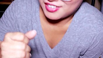 frida gives me such a sensual blowjob, she really knows how to suck cock like that