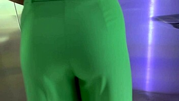 Fit teen 18+ from tinder fucked by random guy