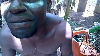 Masturbate Hard for Easter Fans!