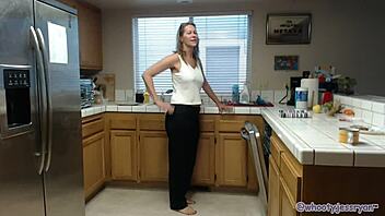 jess ryan sexy milf in kitchen, roleplaying solo with big ass