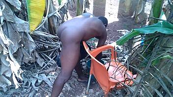 Masturbate Hard for Easter Fans!