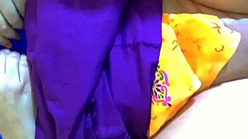 Desi Marathi Bhabhi Gets Dirty Fuck