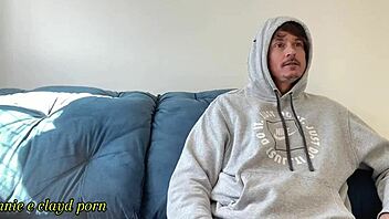 Me Estressei Com Meu Time De Futebol E A Vizinha Do Condom�nio Me Acalmou Com Um Ch� De Buceta Completo No Red