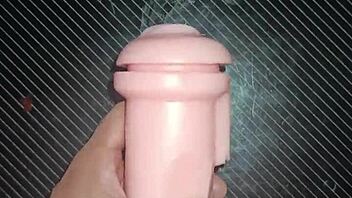 You wanna kissy both sides from vagina to mouth?