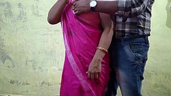 Hey, this Indian bhabhi in pink sari looks amazing, gotta fuck her hard tonight! 😏