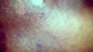 Redbone milf lets me suck her pussy