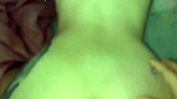 Amateur performs a sloppy wet blowjob in the narrative scene.