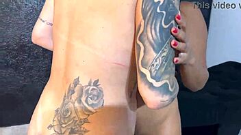 São paulo x flamengo daquele jeito gostoso por cima dela com minha buceta babando escorrendo na buceta dela pusando gozando muito