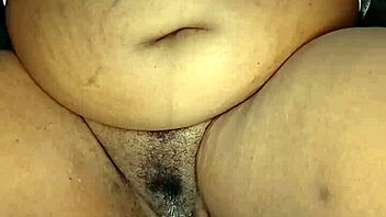 ebony stepmother masturbating 😏