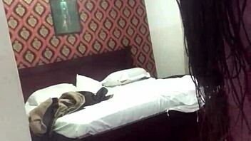 is this crazybitch twerking on landlord's bed during his holiday vacation too wild or what