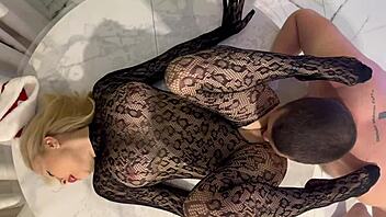 New Years celebration features a blonde in fishnets sucking under the Christmas tree for a holiday cumshot