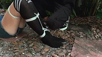 Beauty from the park, are you ready to get tangled up in bondage and tickling outdoors?