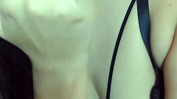 but who knew this milf's big ass could guide such a tempting jerk off session?