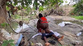 Hey, loving that big ass worship session outdoors with curvy vibes 😍