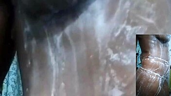 cyndy blackslave - MASTURBATE in SHOWER with little 18+ SQUIRT