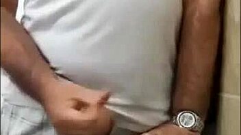 Hey, check out Carvallini with that old man dropping a massive cumshot after an intense handjob!