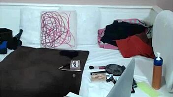 tight cunt stretched solo