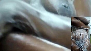 cyndy blackslave - MASTURBATE in SHOWER with little 18+ SQUIRT