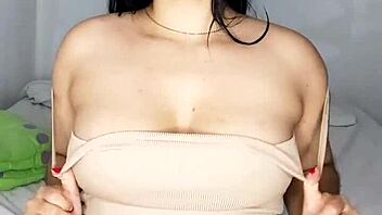 do you crave this latina's tight creamy pussy cumming hard?