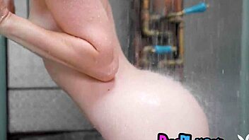 Round ass teen Lauren Bonner poses naked, getting her body wet in solo display.