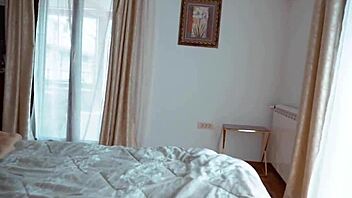 Oh man, curvy milf gets roughly fucked sideways by guy on vacation bed until creampie fills her shaved pussy and makes her pregnant 😈💦